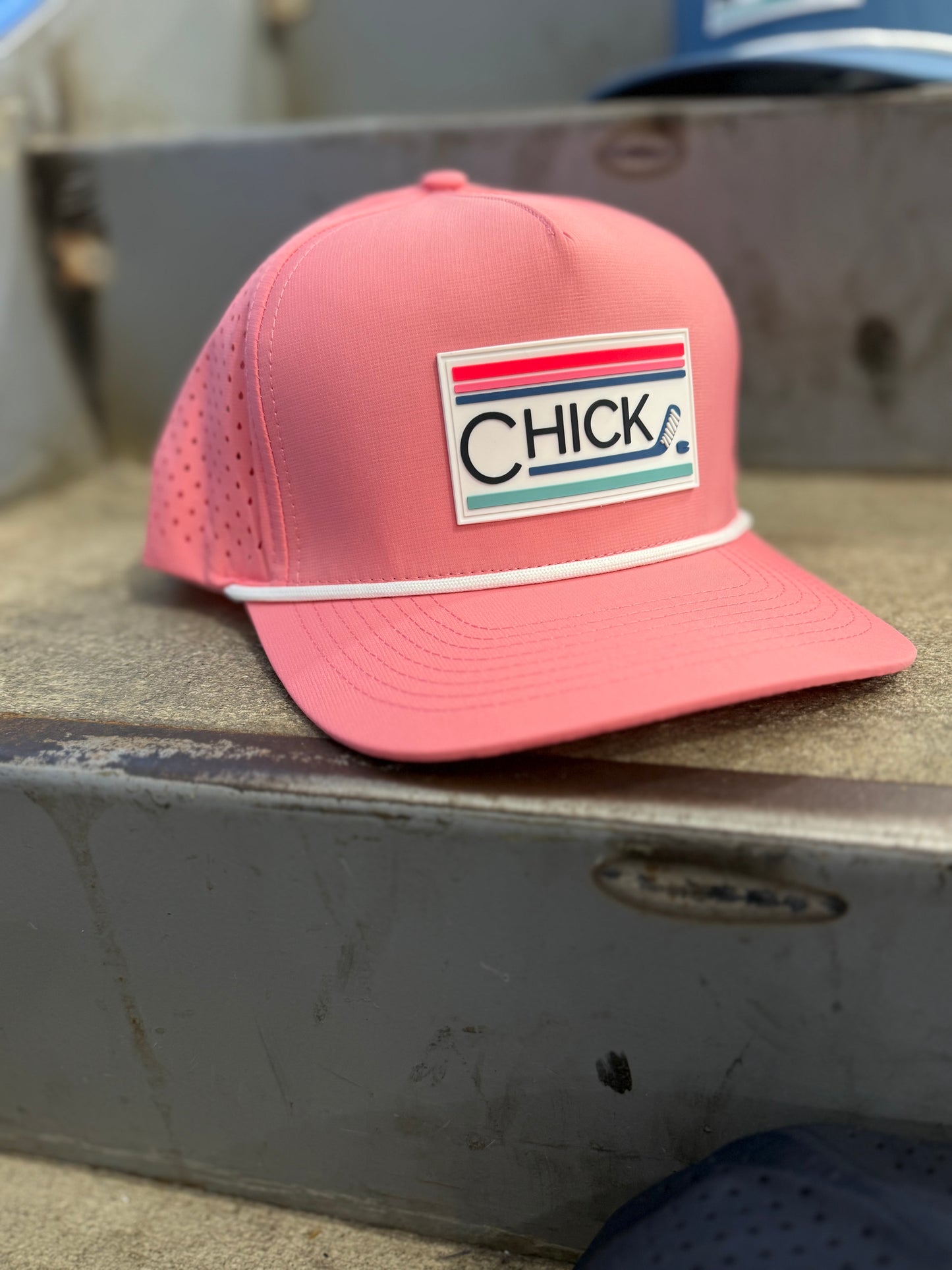 Hockey Chick / Pink
